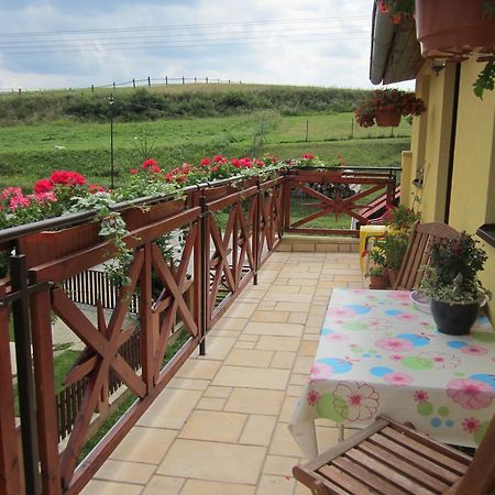 Privat Vrbov 23 Apartment Ngoại thất bức ảnh